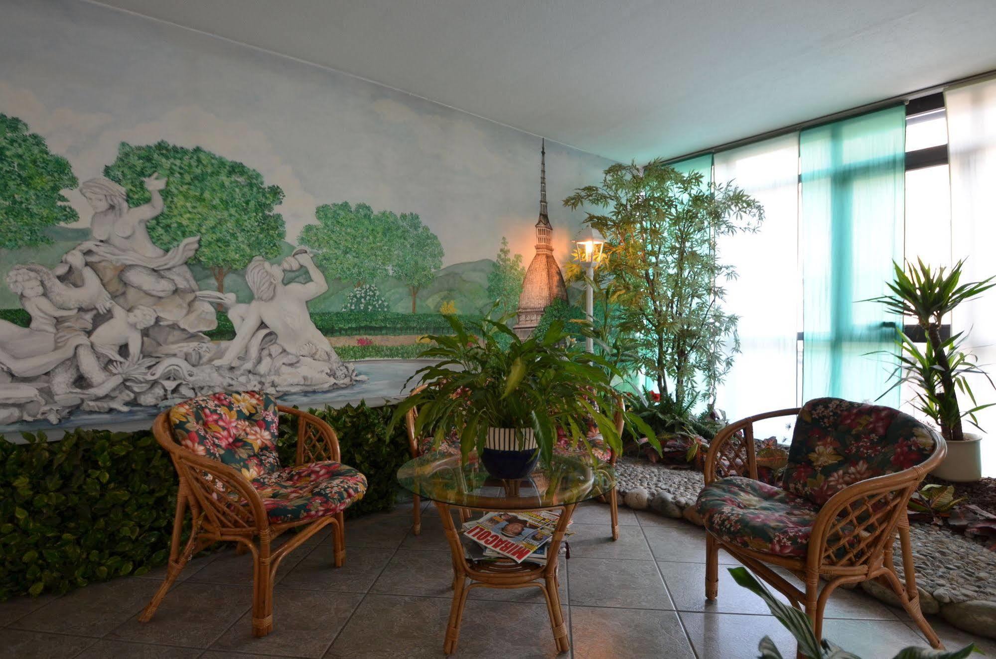 Hotel Residenza Delle Alpi トリノ エクステリア 写真