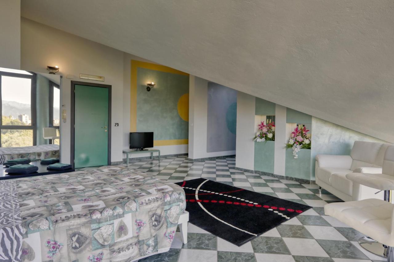 Hotel Residenza Delle Alpi トリノ エクステリア 写真